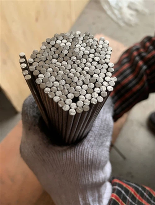 So verwenden Sie reine Nickelschweißstäbe zur Kaltfunken-Oberflächenreparatur...